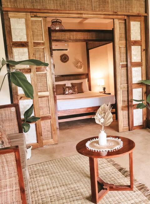 Greenhouse Siargao Roadside Boutique Apartments General Luna  Kültér fotó