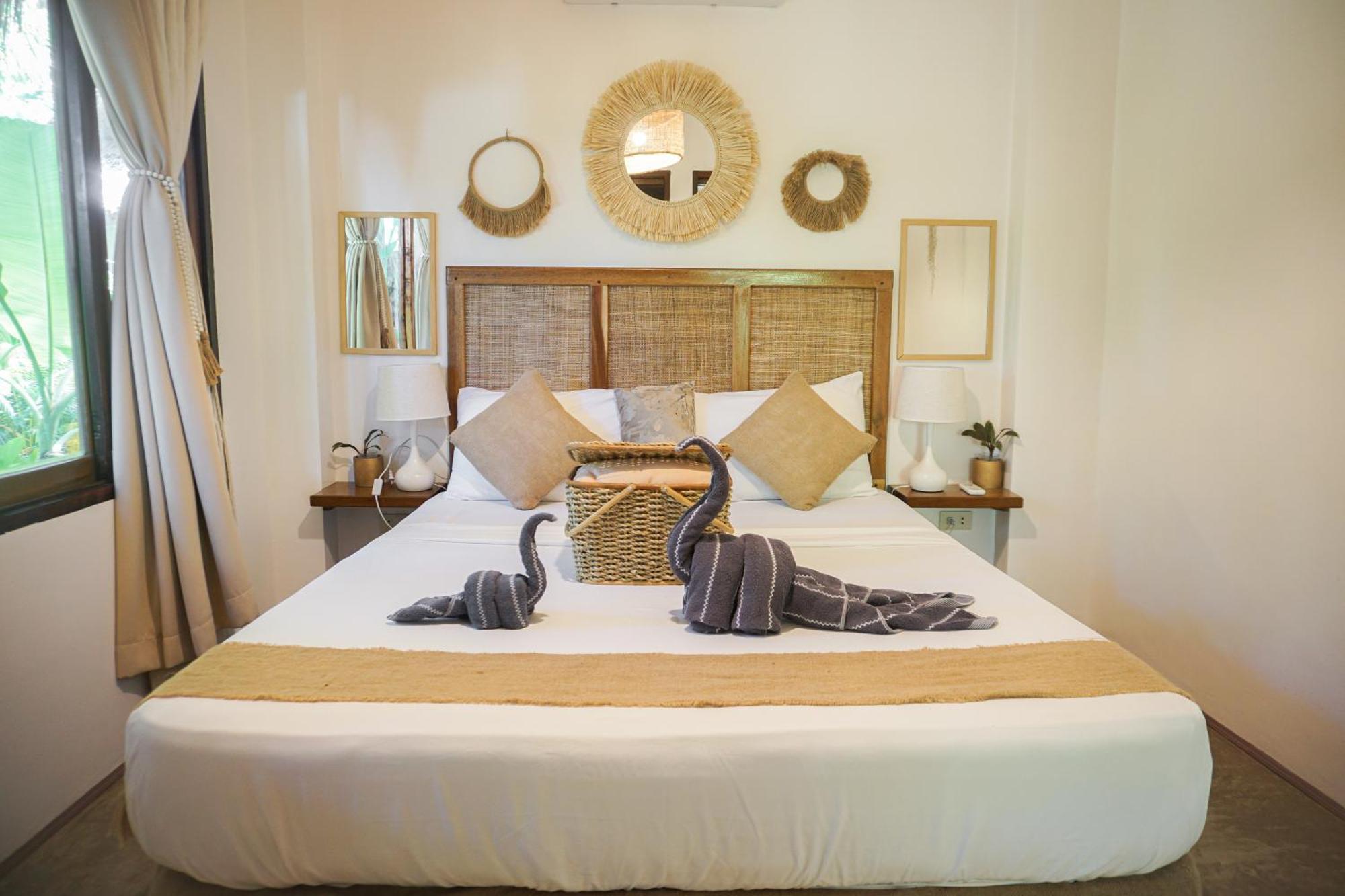 Greenhouse Siargao Roadside Boutique Apartments General Luna  Kültér fotó